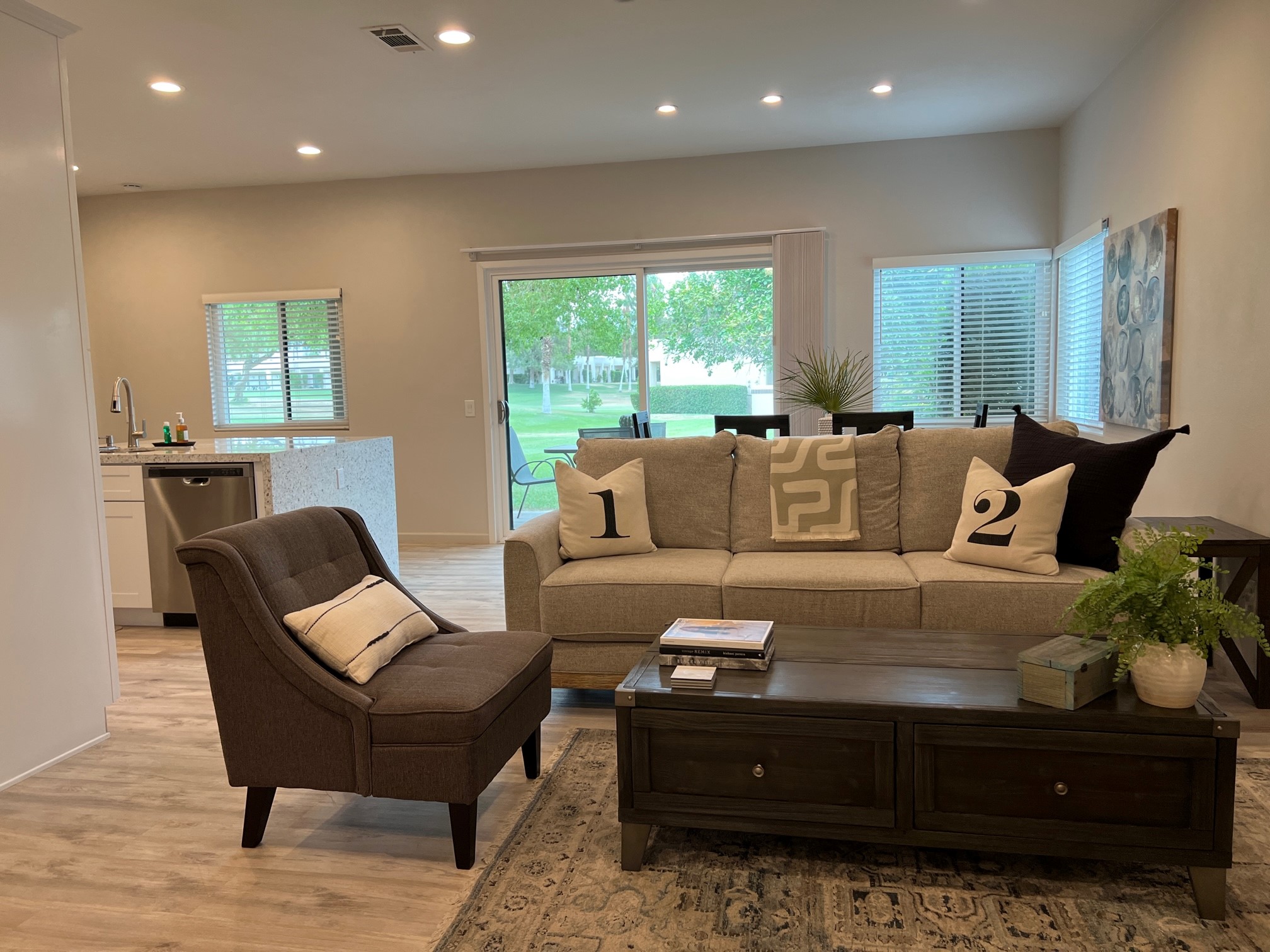 #460 – Luxurious 2 Bedroom, 2 Full Bath REMODELED Condo in Desert Princess: Available: December and January 2026