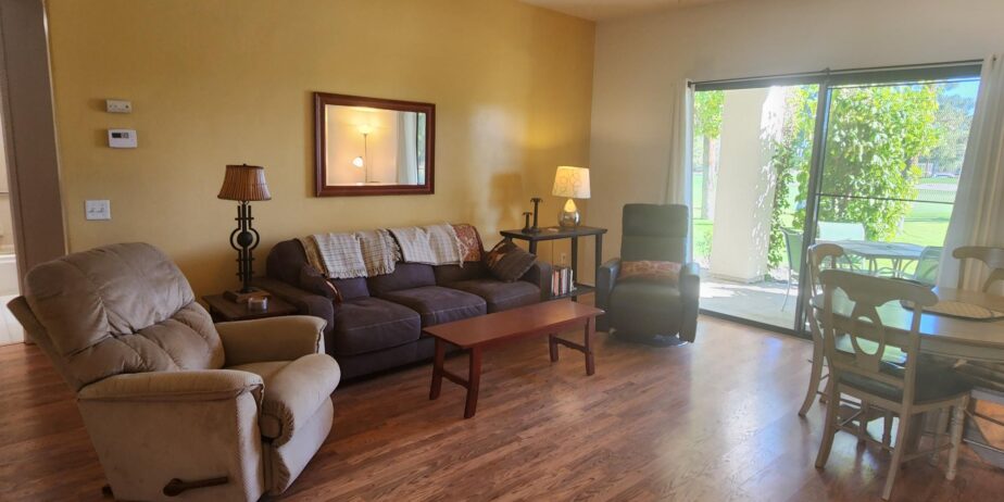 #546 – 3 Bedroom, 2 Full Bath Condo on Quiet Cul-De-Sac Street in Desert Princess – Available January and April 2024