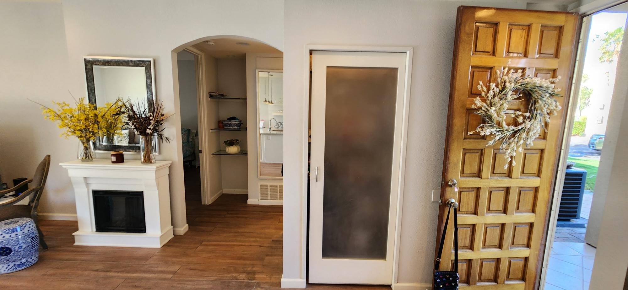 #386 – 1 Bedroom Remodeled Condo with 2 Full Baths – AVAILABLE:   NOV 2024 and APRIL 2025