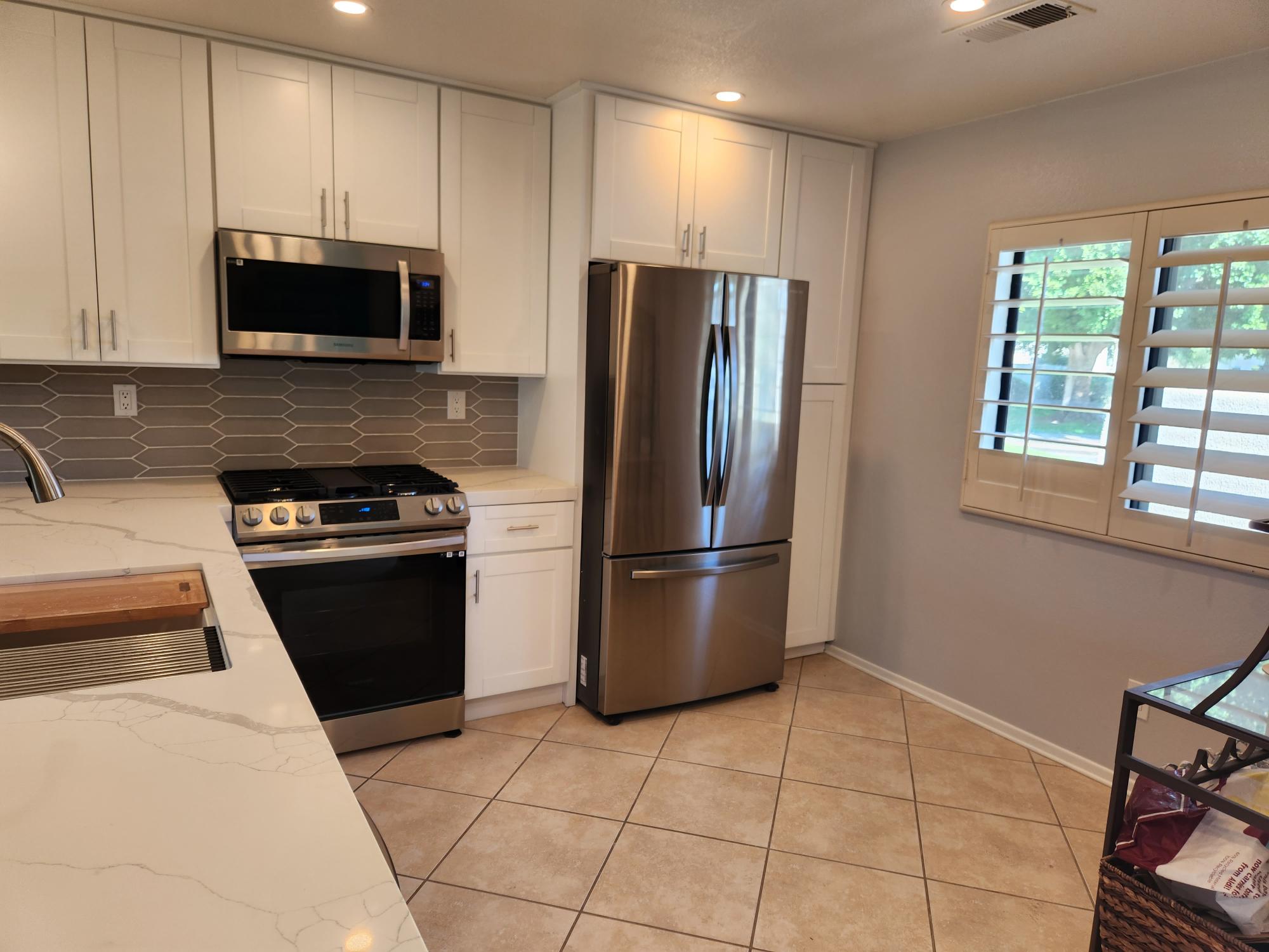 #857 – Remodeled 2 Master Suite Condo in Desert Princess – AVAILABLE: