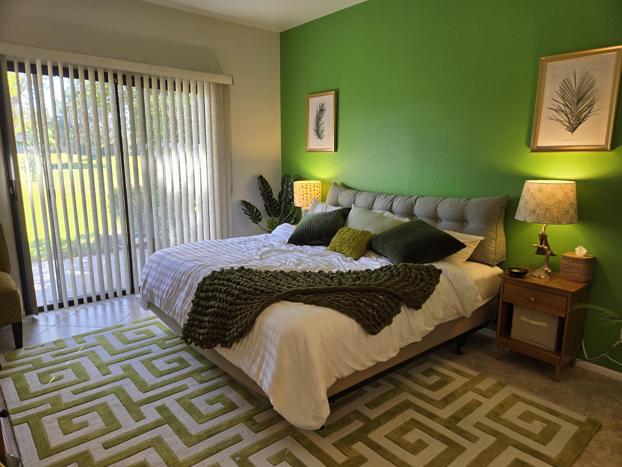 #704 – 2 Master Suite Condo in the Heart of Desert Princess – Available: DEC & FEBRUARY