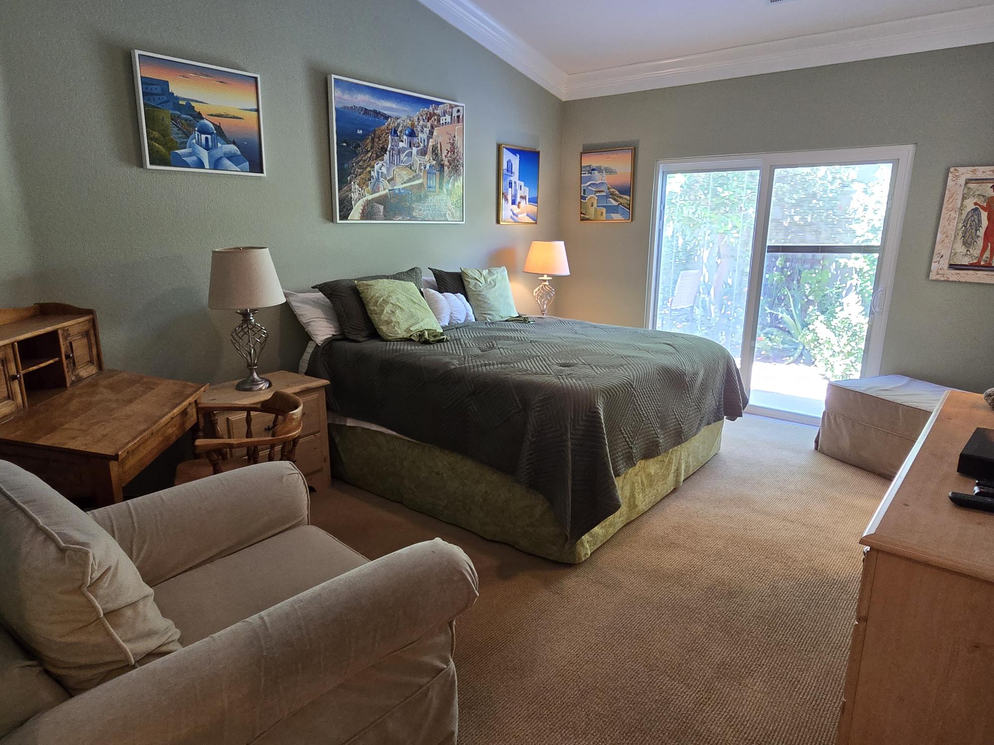 #691 – 3 Bedroom – Amazing Pool/Spa Villa Rental – Available DEC 2025 – January 2026 and May 2026 – LOWER RENT!