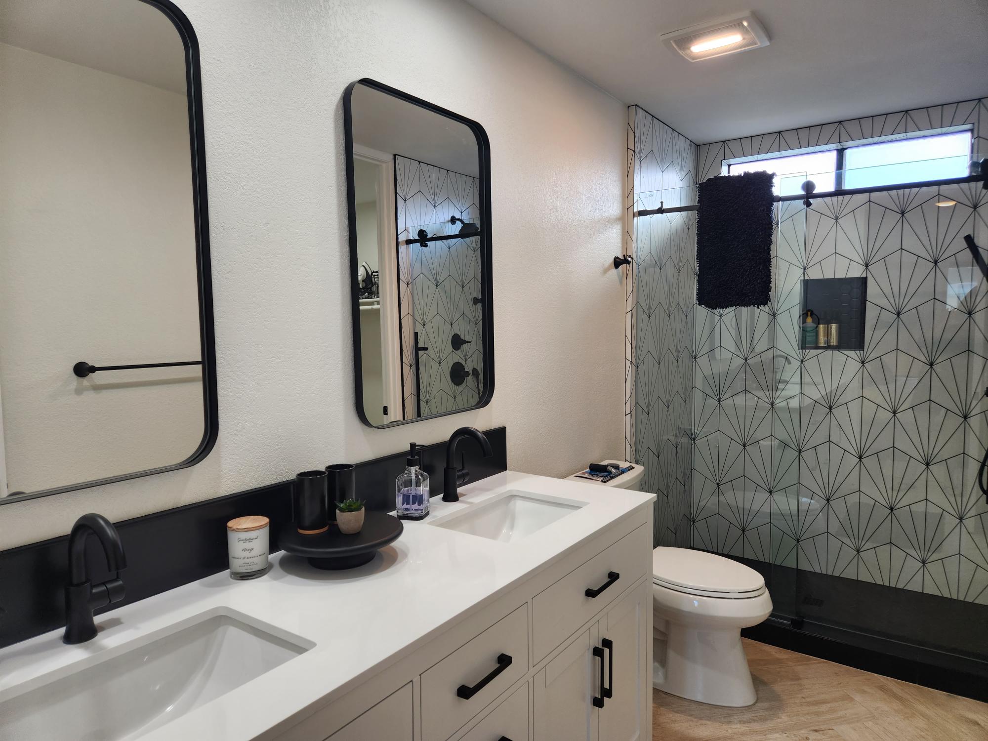 #130 – COMPLETELY REMODELED 2 MASTER SUITE CONDO – Available: Now – December 2026