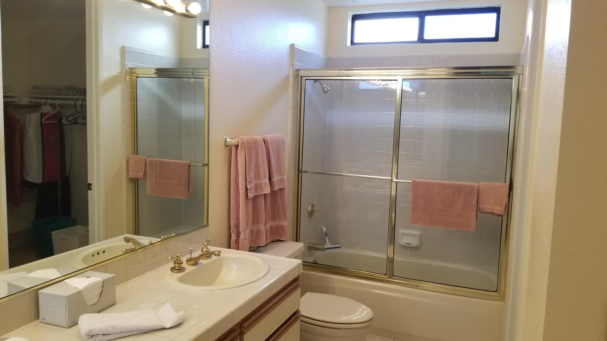 #565 – 2 MASTER EN-SUITE CONDO WITH DIRECT WEST FACING VIEWS!  -AVAILABLE:  NOV & DEC thru JAN 2026