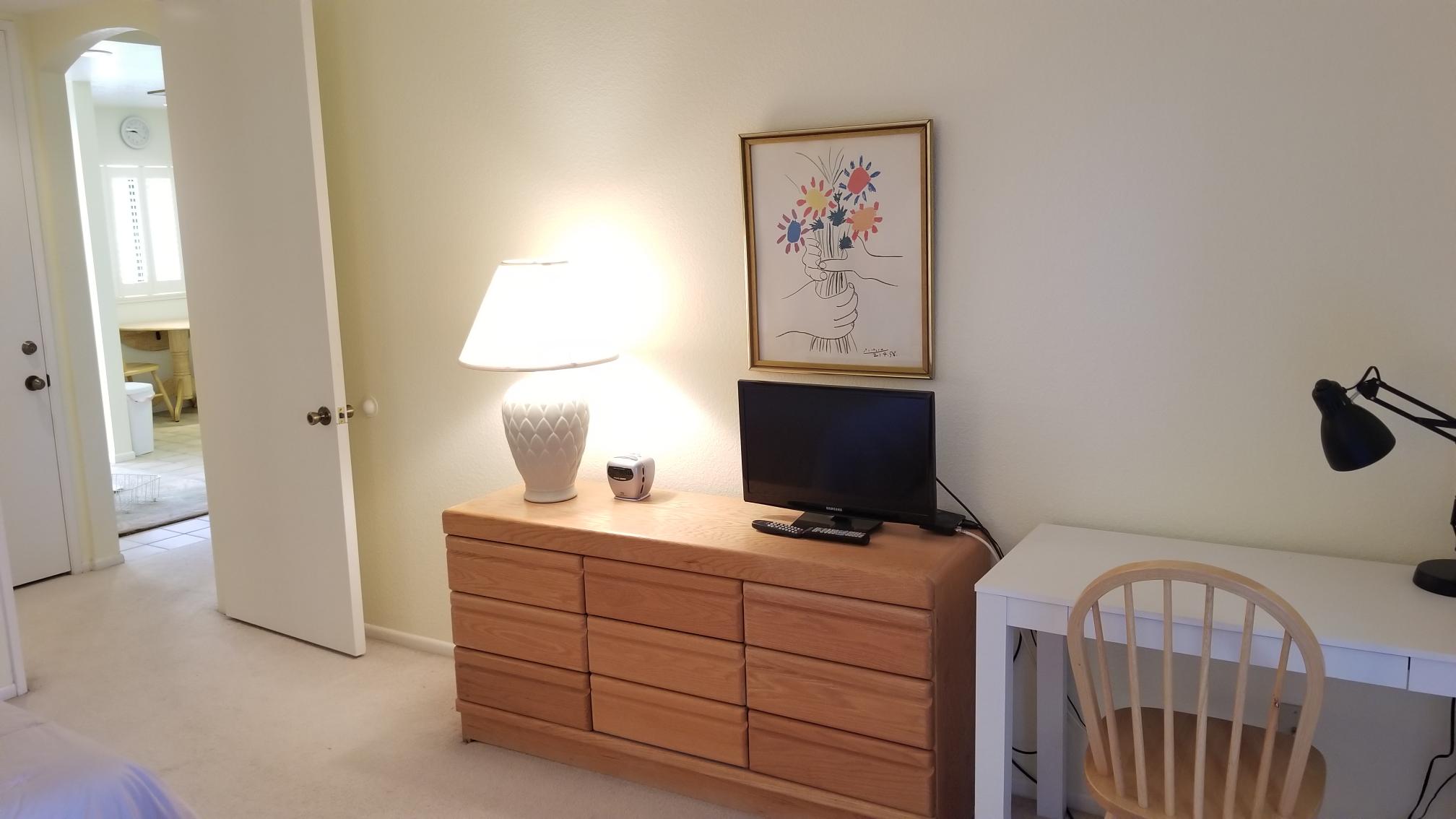 #565 – 2 MASTER EN-SUITE CONDO WITH DIRECT WEST FACING VIEWS!  -AVAILABLE:  NOV & DEC thru JAN 2026