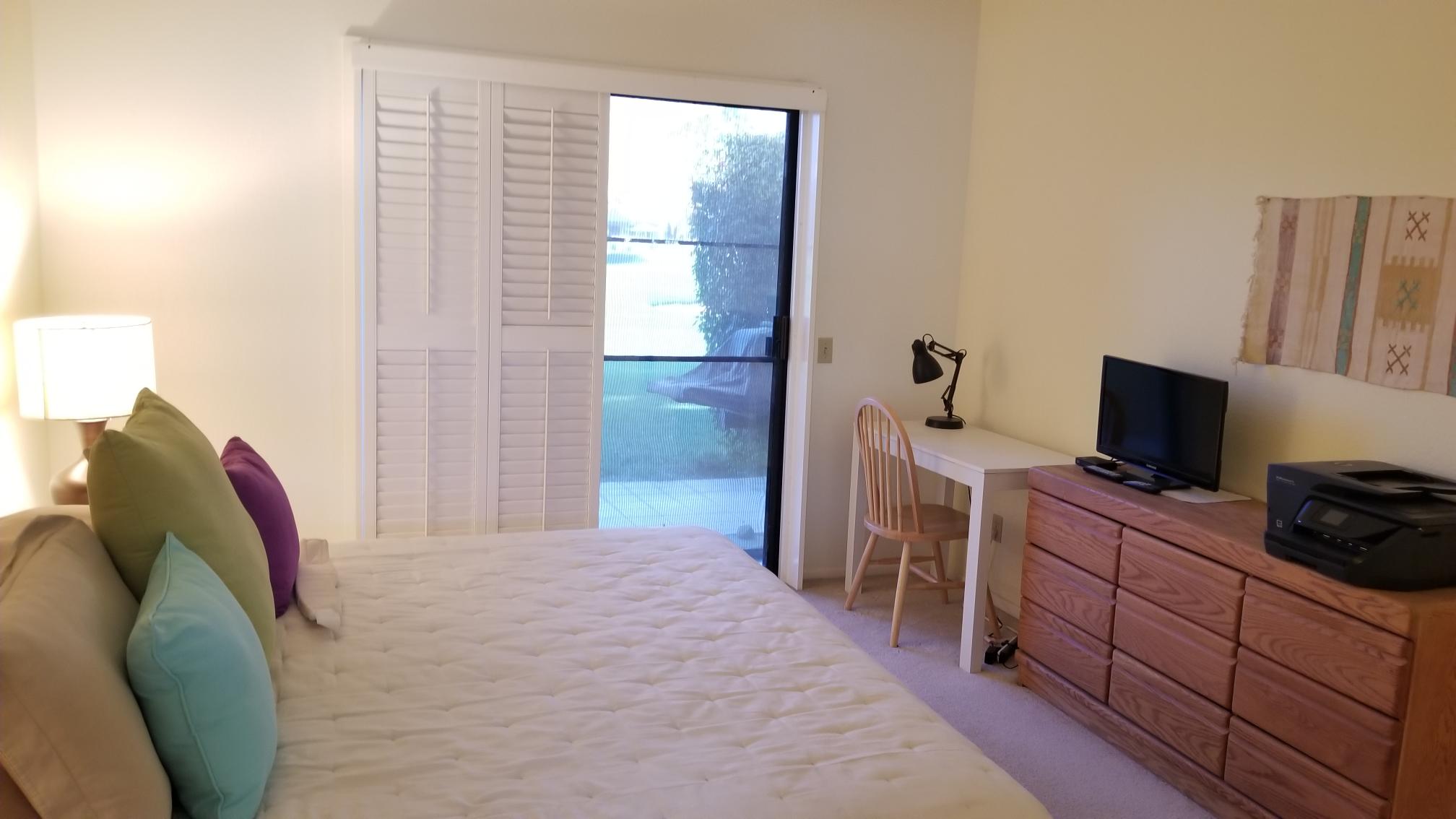 #565 – 2 MASTER EN-SUITE CONDO WITH DIRECT WEST FACING VIEWS!  -AVAILABLE:  NOV & DEC thru JAN 2026