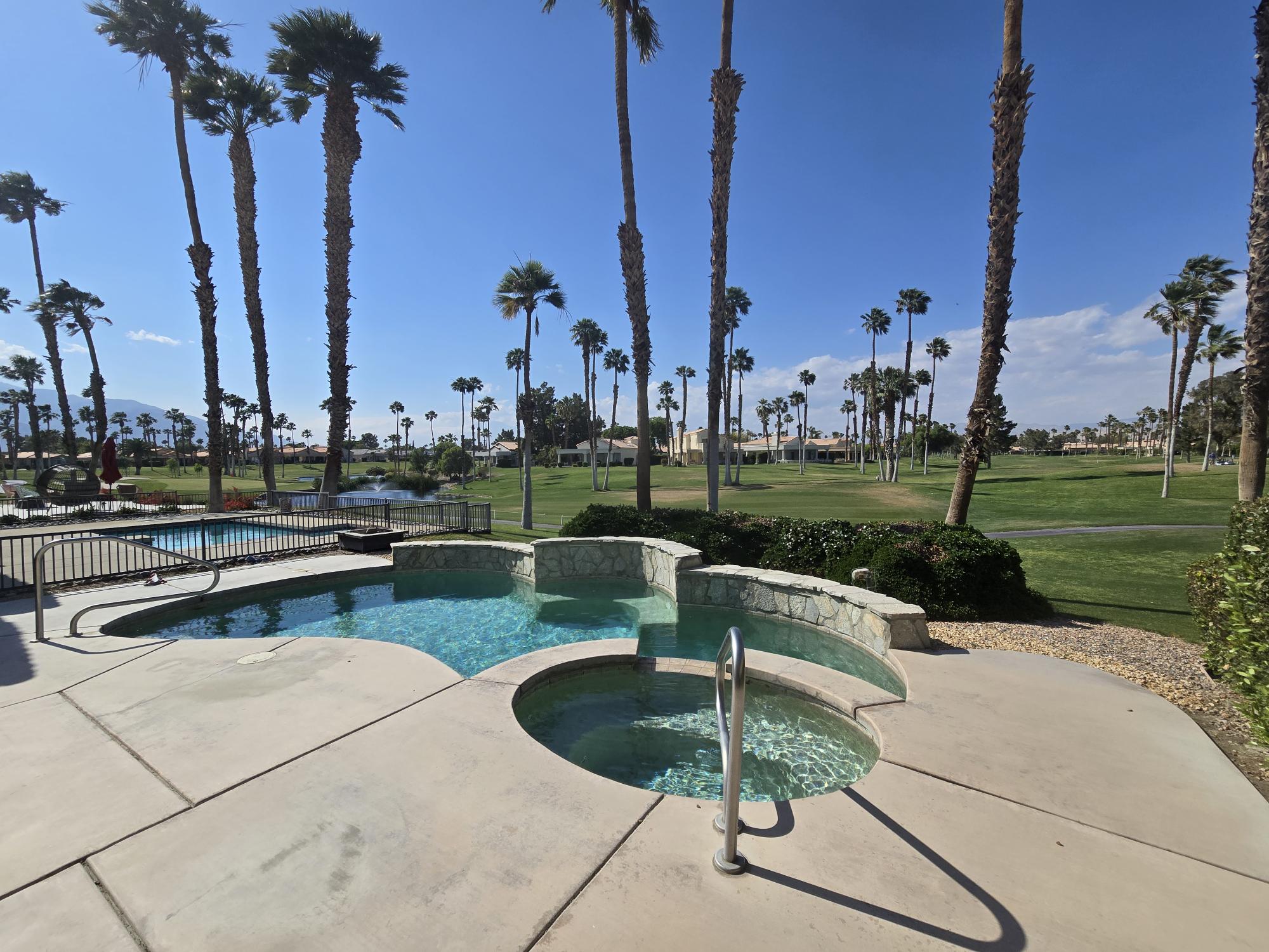 #872 – 2 BEDROOM POOL/SPA VILLA – BEAUTIFUL VIEWS – PARADISE! – AVAILABLE NOV- JAN AND MARCH & APRIL 2026 – Reduced monthly price!