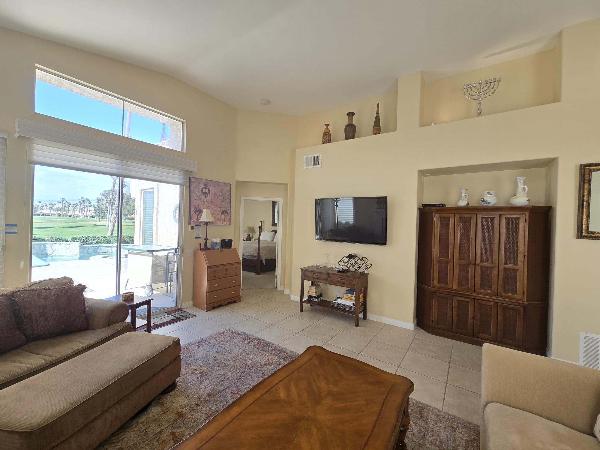 #872 – 2 BEDROOM POOL/SPA VILLA – BEAUTIFUL VIEWS – PARADISE! – AVAILABLE NOV- JAN AND MARCH & APRIL 2026 – Reduced monthly price!