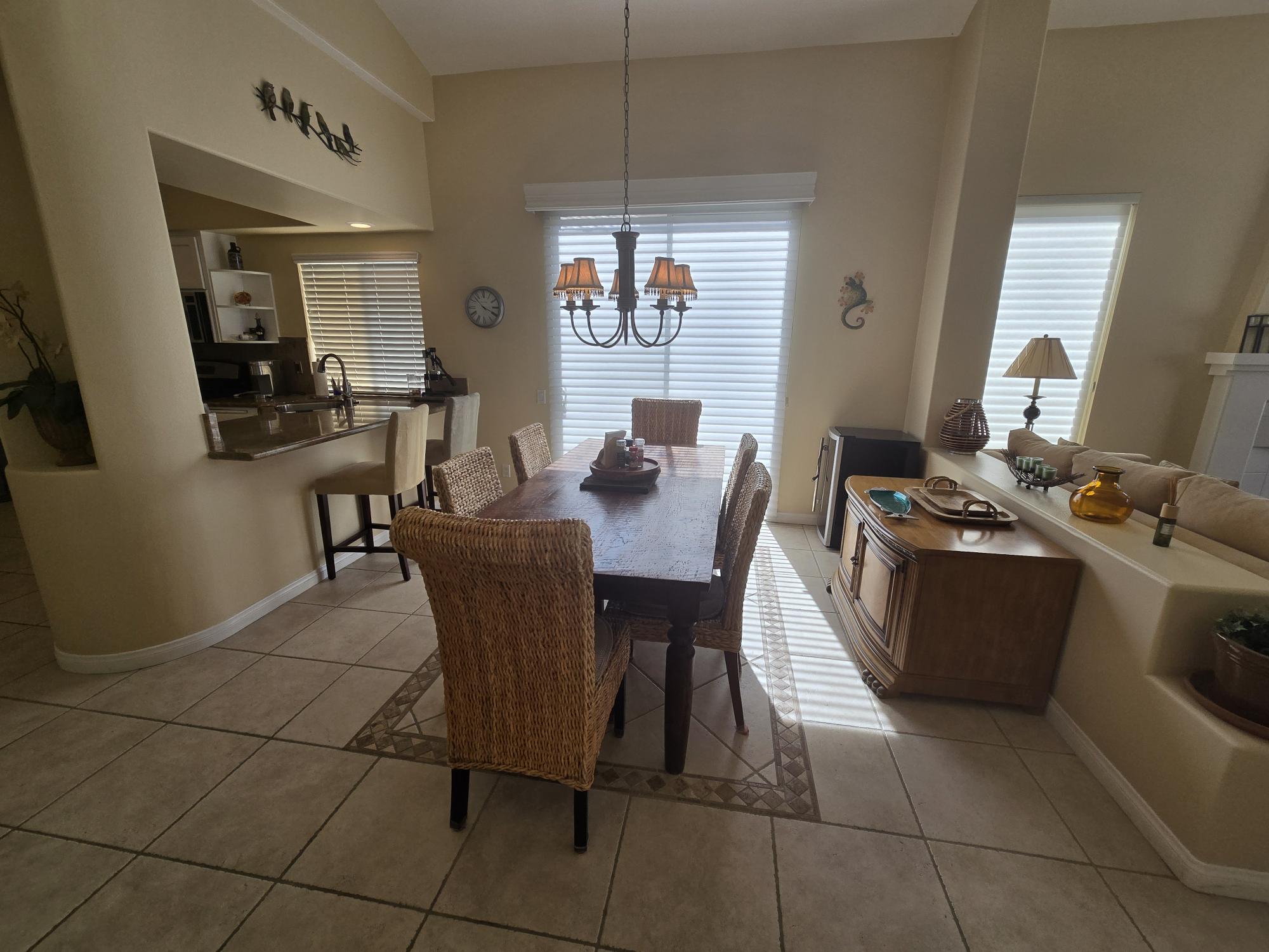 #872 – 2 BEDROOM POOL/SPA VILLA – BEAUTIFUL VIEWS – PARADISE! – AVAILABLE NOV- JAN AND MARCH & APRIL 2026 – Reduced monthly price!