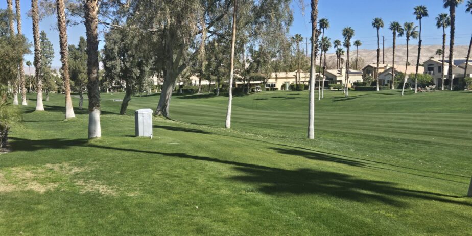#672 – 2 Bed, 2 Bath Villa, 2-Car Garage – Views to Vista 2 Fairway & Hills  – Available Nov – Feb and April 2026 – AMAZING RENTAL PRICE!