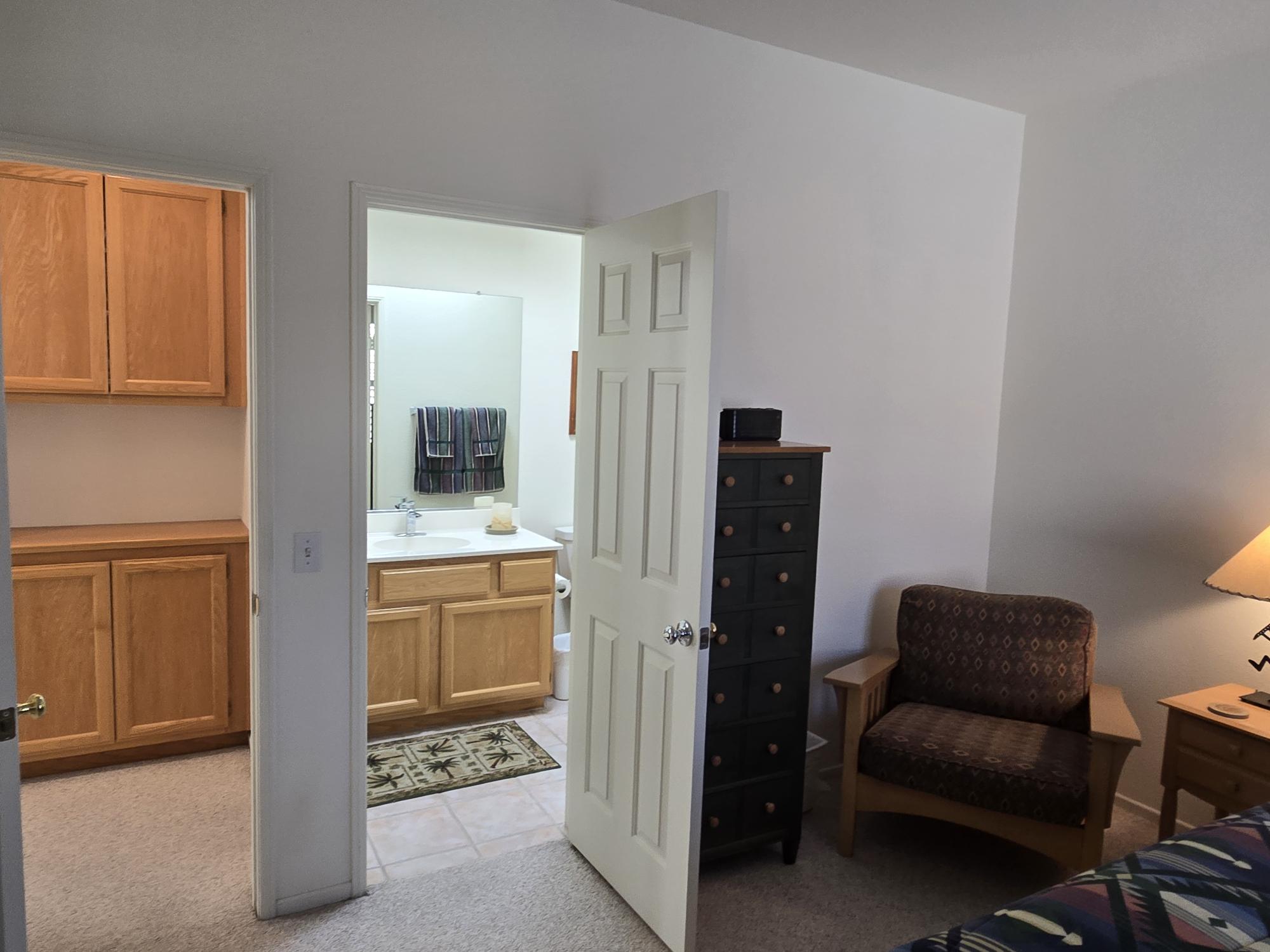 #672 – 2 Bed, 2 Bath Villa, 2-Car Garage – Views to Vista 2 Fairway & Hills  – Available SEASON 2026 – LOWER RENTAL PRICE!