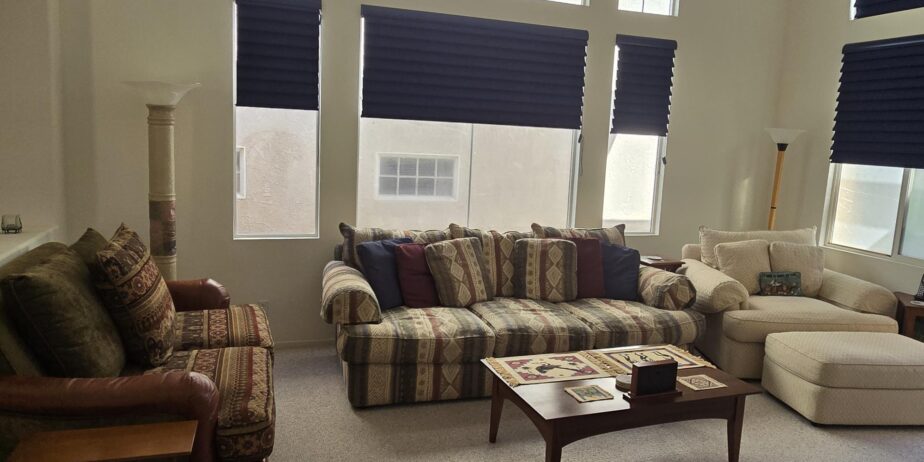 #672 – 2 Bed, 2 Bath Villa, 2-Car Garage – Views to Vista 2 Fairway & Hills  – Available Nov – Feb and April 2026 – AMAZING RENTAL PRICE!