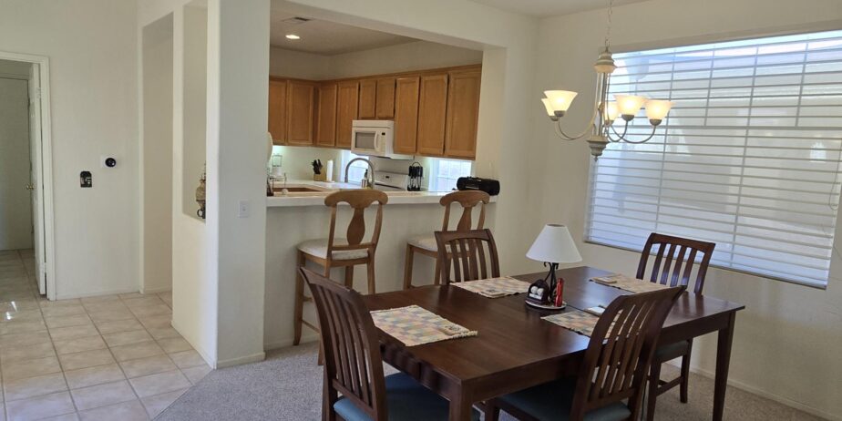 #672 – 2 Bed, 2 Bath Villa, 2-Car Garage – Views to Vista 2 Fairway & Hills  – Available Nov – Feb and April 2026 – AMAZING RENTAL PRICE!