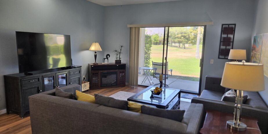 #019 – UPDATED AND BEAUTIFUL 2 BEDROOM CONDO – AVAILABLE: NOV& DEC 2025 – JANUARY AND APRIL 2026 – PET FRIENDLY