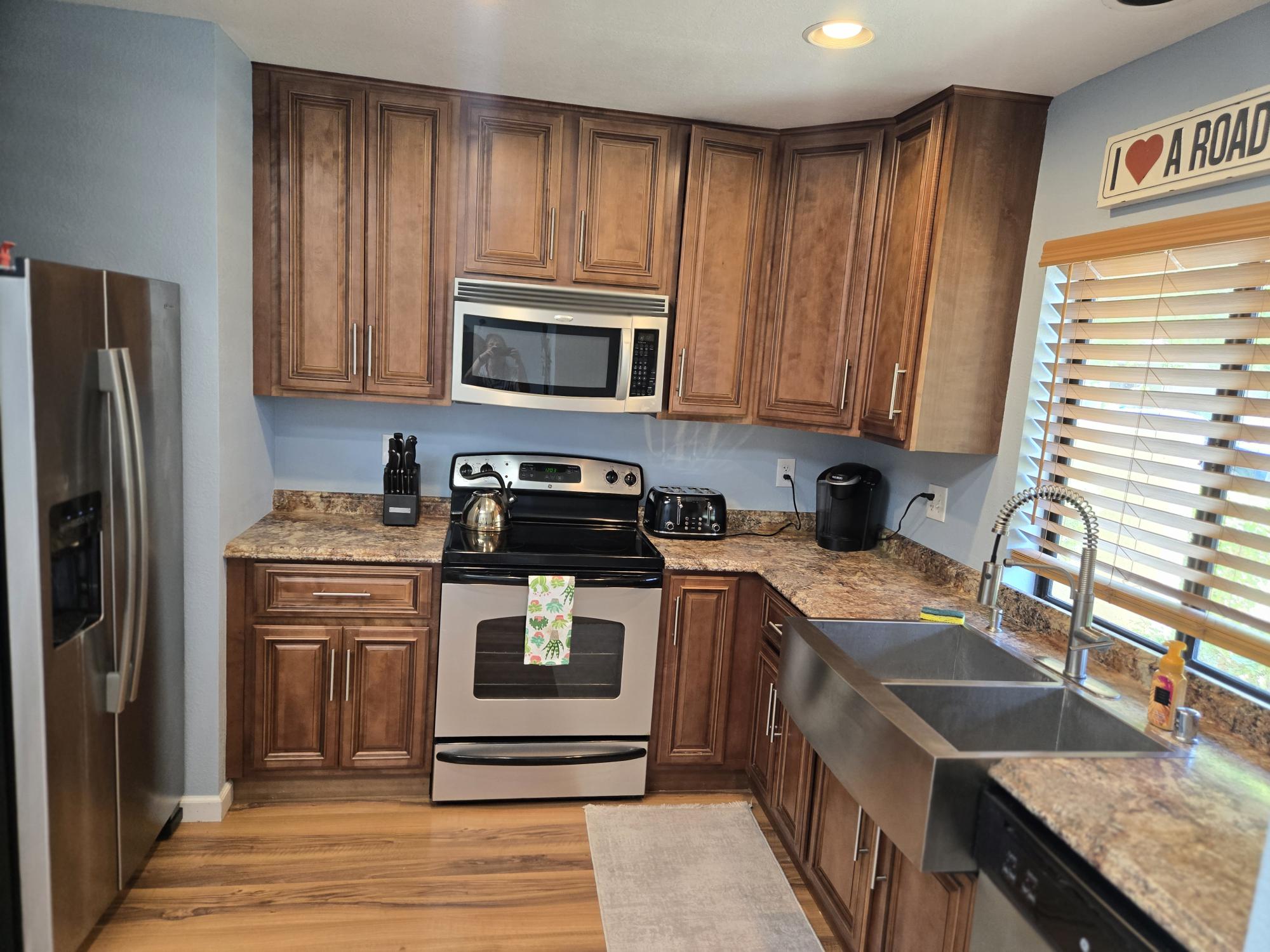 #019 – UPDATED AND BEAUTIFUL 2 BEDROOM CONDO – AVAILABLE: NOV& DEC 2025 – JANUARY AND APRIL 2026 – PET FRIENDLY