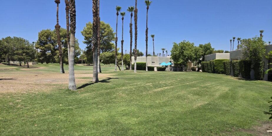 #019 – UPDATED AND BEAUTIFUL 2 BEDROOM CONDO – AVAILABLE: NOV& DEC 2025 – JANUARY AND APRIL 2026 – PET FRIENDLY