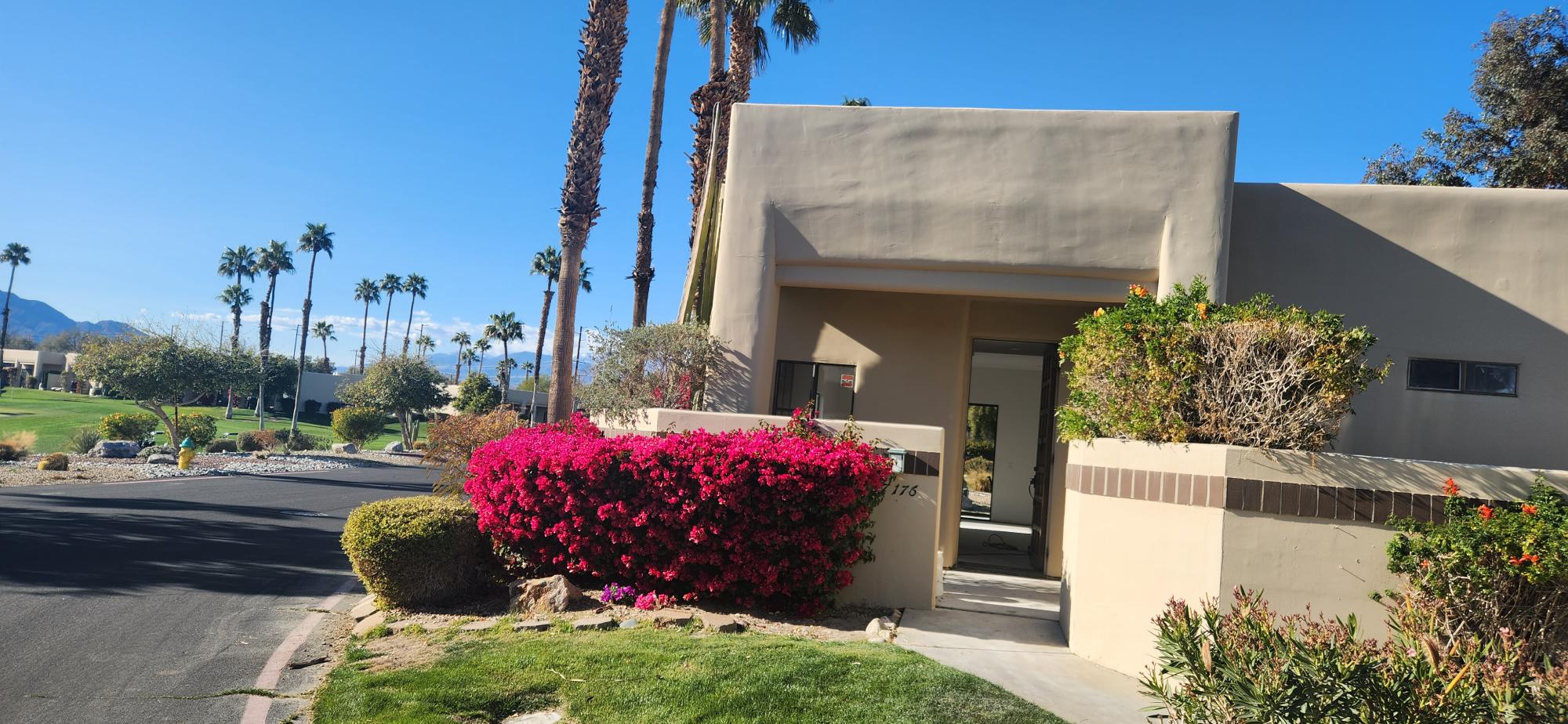 #176 – REMODELED 1-BEDROOM, 2 FULL BATH END UNIT CONDO WITH WEST VIEWS.  AVAILABLE:  NOV-DEC & MARCH & APRIL 2026