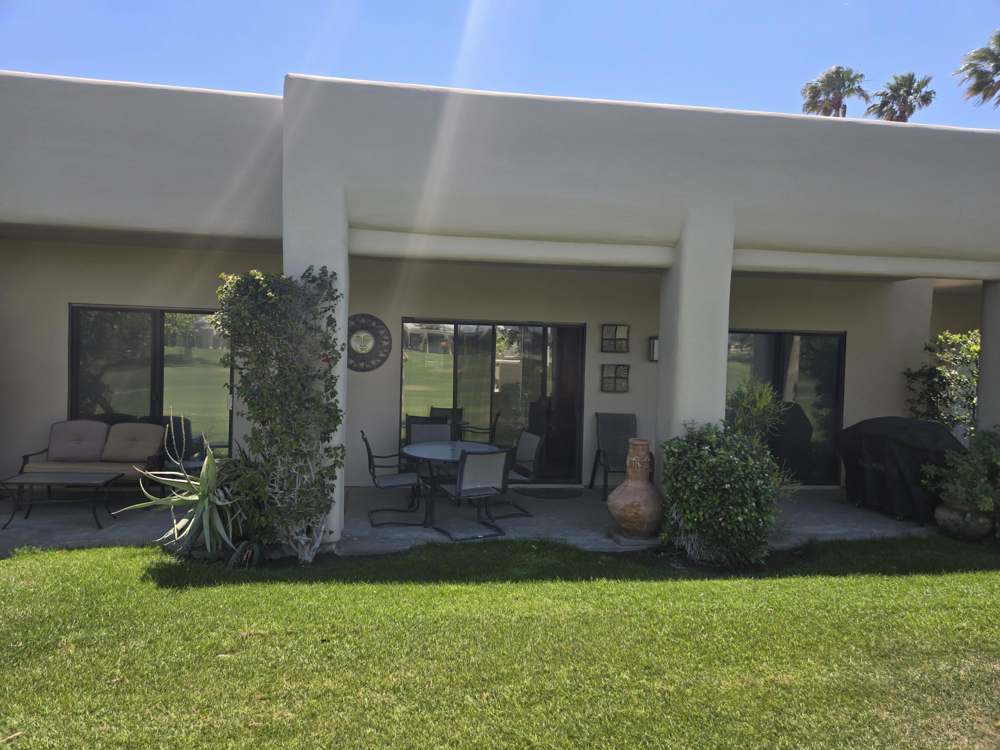 #368 – 2 Bedroom En-suite Condo,  Available:  Dec-February – Reduced:  $4,100 per month