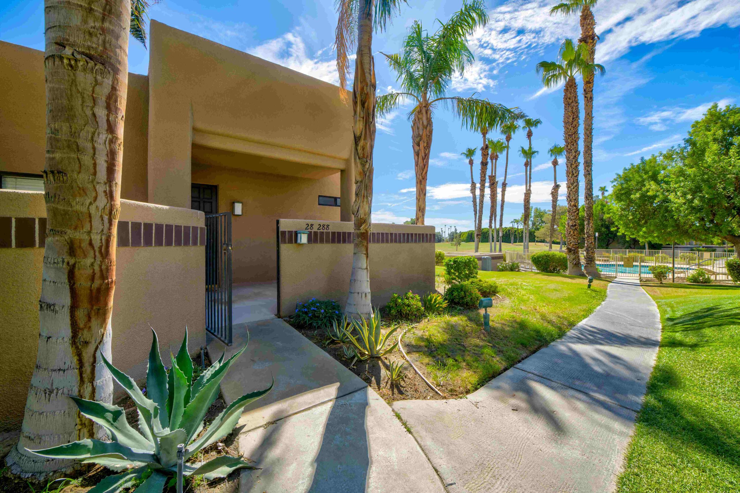 #288 – GORGEOUS 3 BEDROOM – STEPS TO SIDE POOL – AVAILABLE:  APRIL 2026