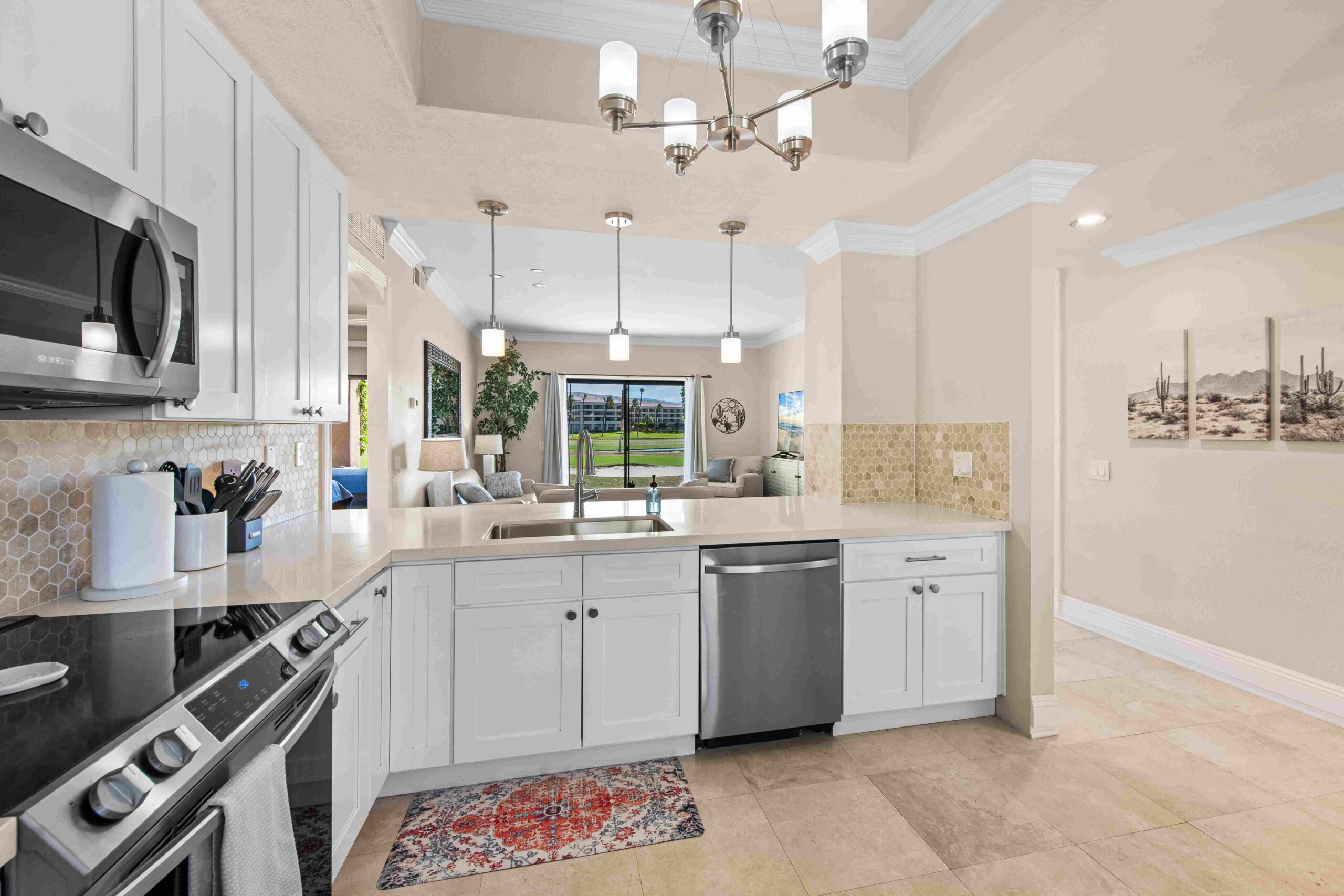 #288 – GORGEOUS 3 BEDROOM – STEPS TO SIDE POOL – AVAILABLE:  APRIL 2026