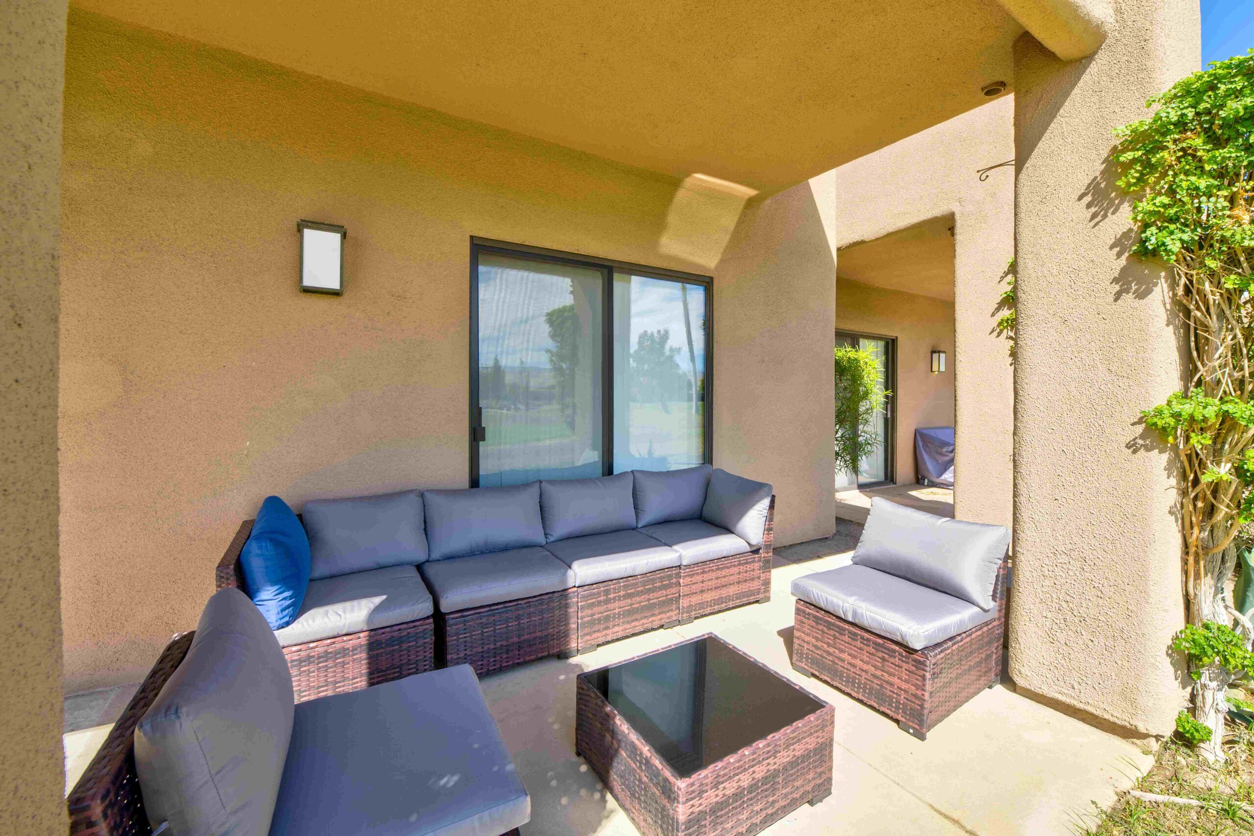 #288 – GORGEOUS 3 BEDROOM – STEPS TO SIDE POOL – AVAILABLE:  APRIL 2026