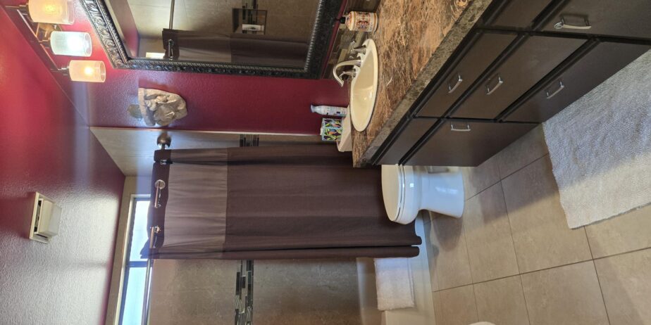 #484 – 2 Bedroom Updated Condo with view and great patio – AVAILABLE NOV THROUGH APRIL