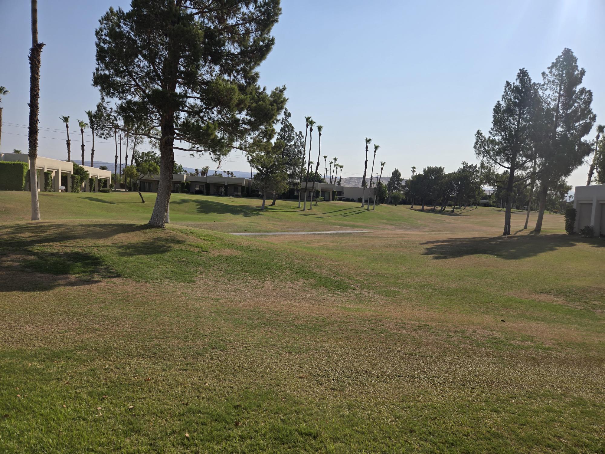 #216 – ONE BEDROOM, 2 FULL BATH CONDO – AVAILABLE FOR SEASON!