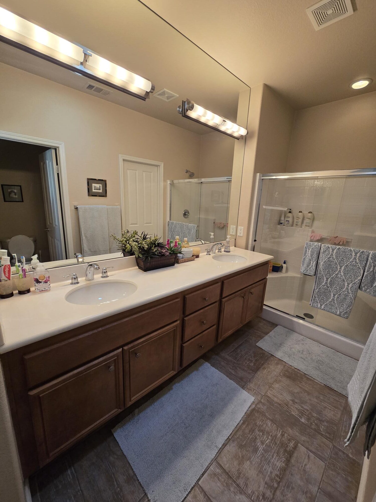 #648 – Incredible Infinity Pool/Spa Villa with Mountain Views – Available Dec & February,  April