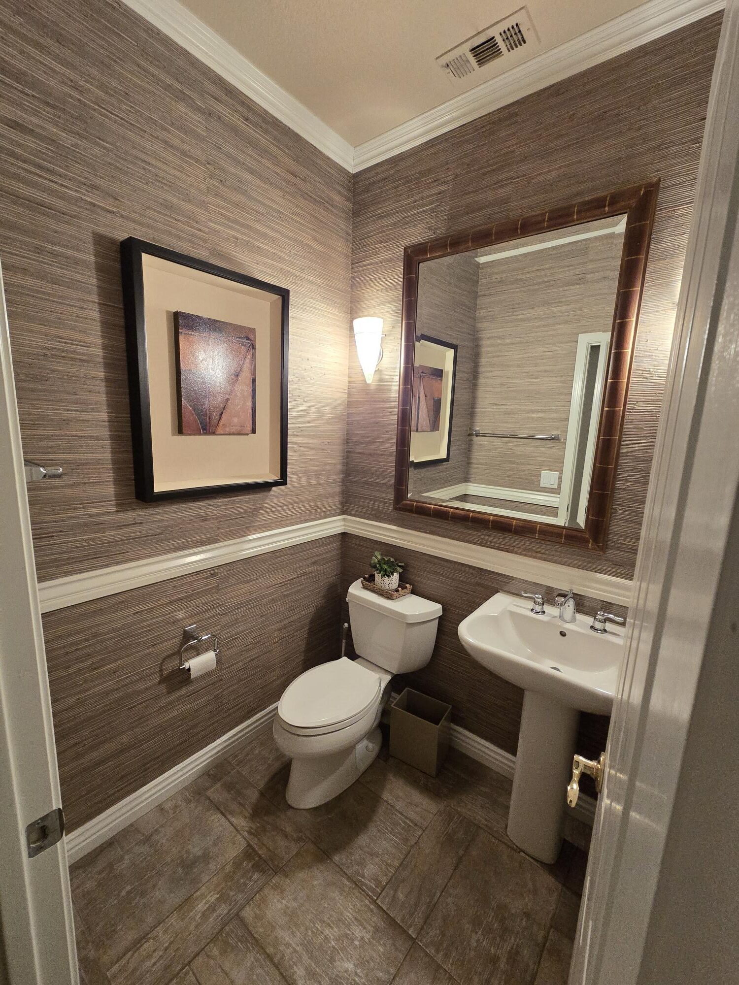 #648 – Incredible Infinity Pool/Spa Villa with Mountain Views – Available Dec & February,  April