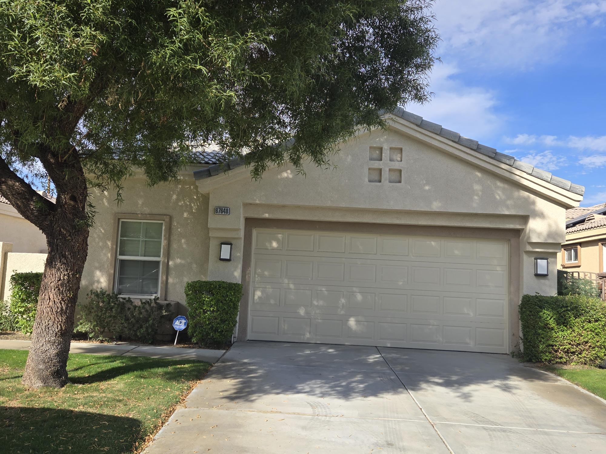 #648 – Incredible Infinity Pool/Spa Villa with Mountain Views – Available Dec & February,  April