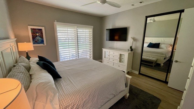 #318 – NICELY REMODELED – 2 BEDROOM END UNIT CONDO – Available:  Feb-April 2026 – Lower Price