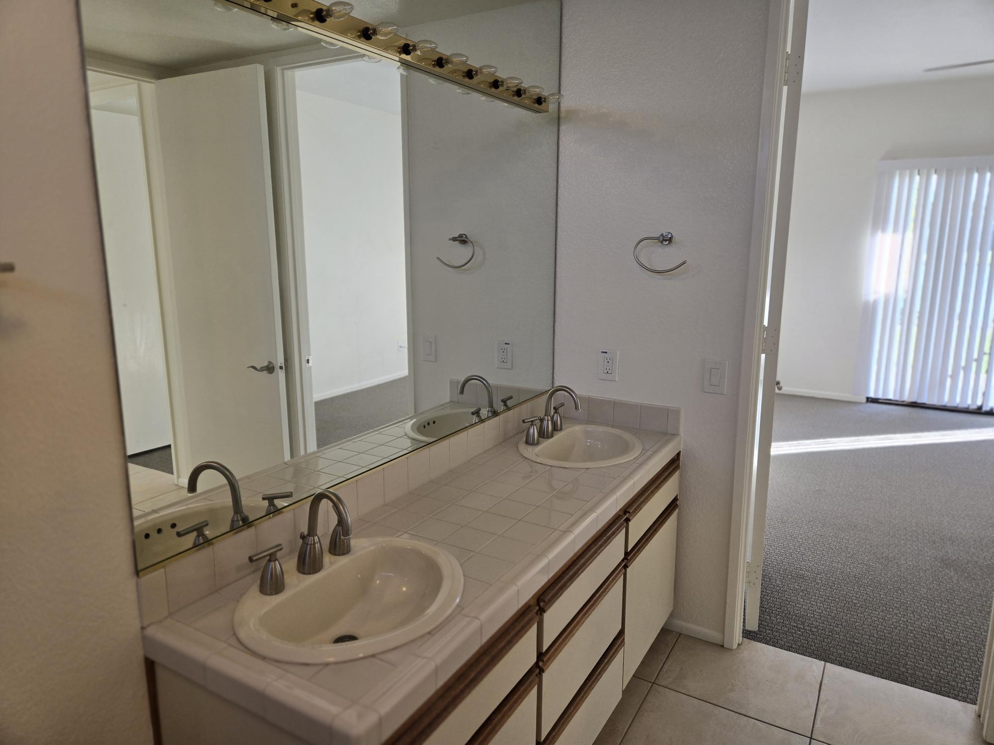 #28768 Taos Ct – 2-Master suites – AMAZING VIEWS – BEST LAYOUT – RENT IT TODAY!