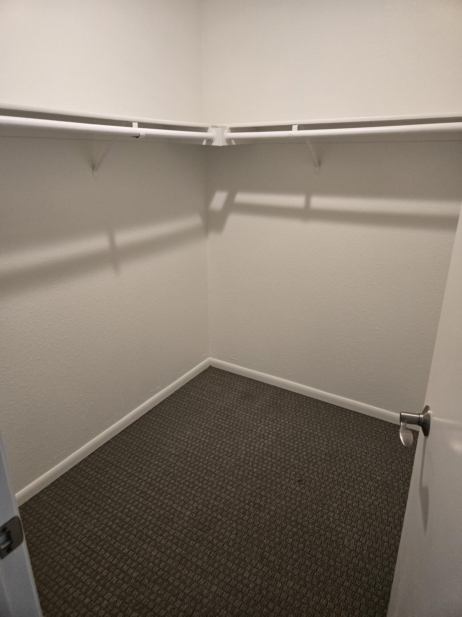 #28768 Taos Ct – 2-Master suites – AMAZING VIEWS – BEST LAYOUT – RENT IT TODAY!