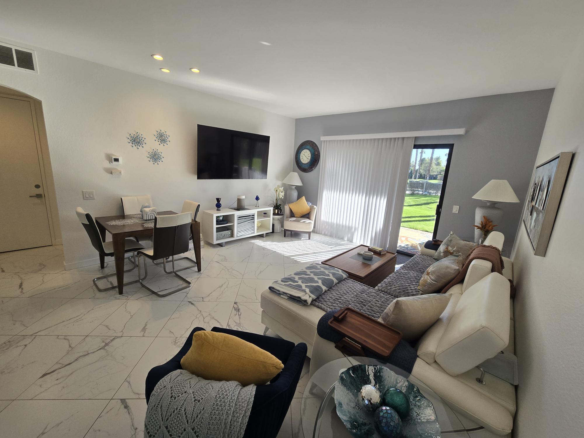 #856 – Pristine 2 Master Suite Condo –