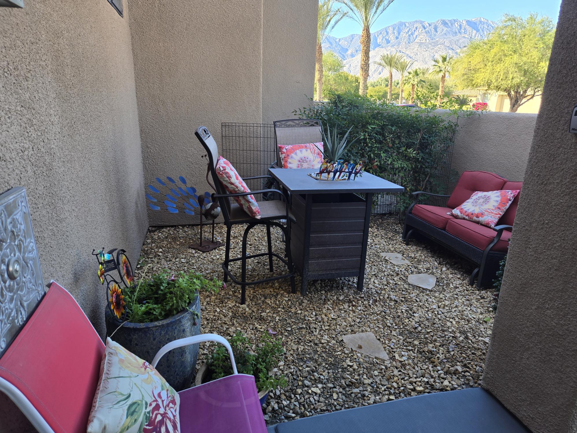 #856 – Pristine 2 Master Suite Condo –