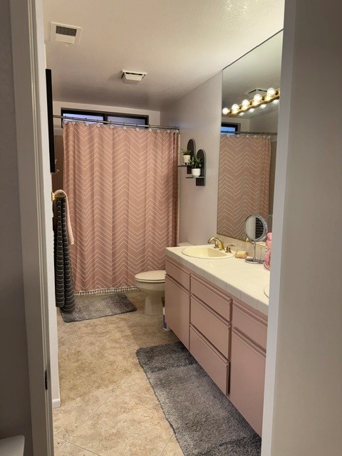 #704 – 2 Master Suite Condo in the Heart of Desert Princess – Available:  NOV-DEC 2026