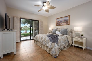#764 2-Bedroom Condo with AMAZING South Views – Available:  Nov-Jan and April