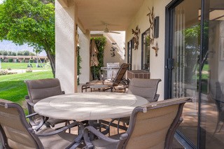 #764 2-Bedroom Condo with AMAZING South Views – Available:  Nov-Jan and April
