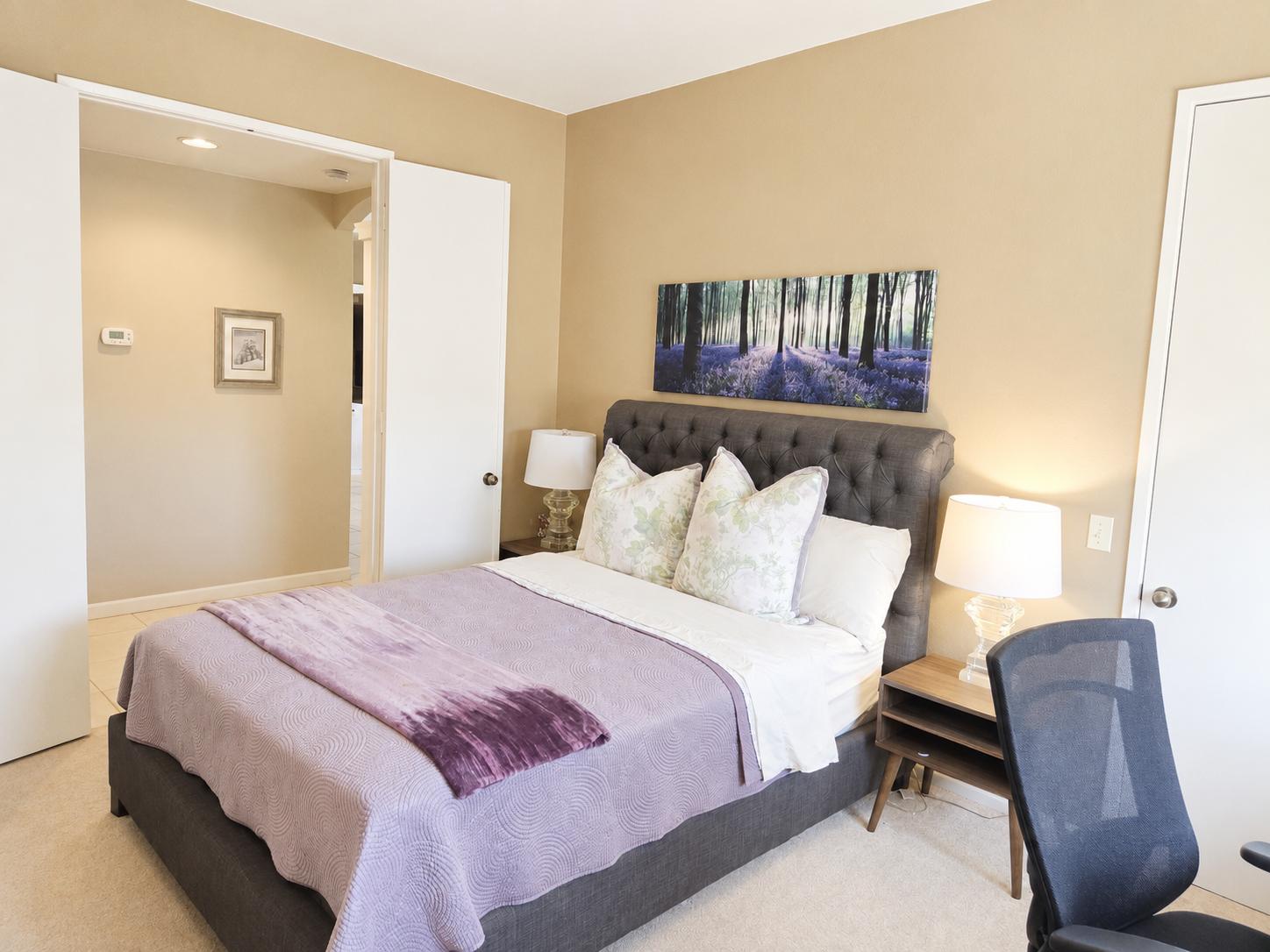 #571 – COMFORTABLE 2-BEDROOM, END-UNIT CONDO, WEST FACING PATIO WITH UPGRADES.  RENTED FOR 26-27 SEASON