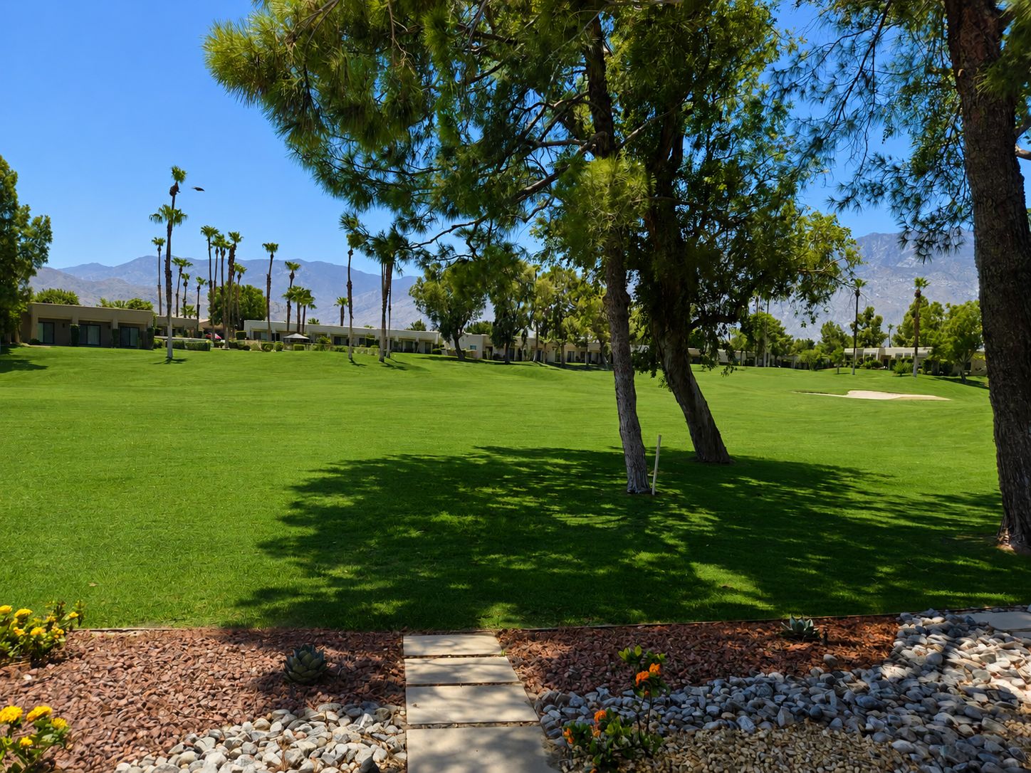#259 – 2 MASTER STUTE CONDO – REMODELED WITH SOUTH VIEWS OF MOUNTAINS AND FAIRWAY – 417 AVAILABLE NOV-DEC AND FEB-MARCH
