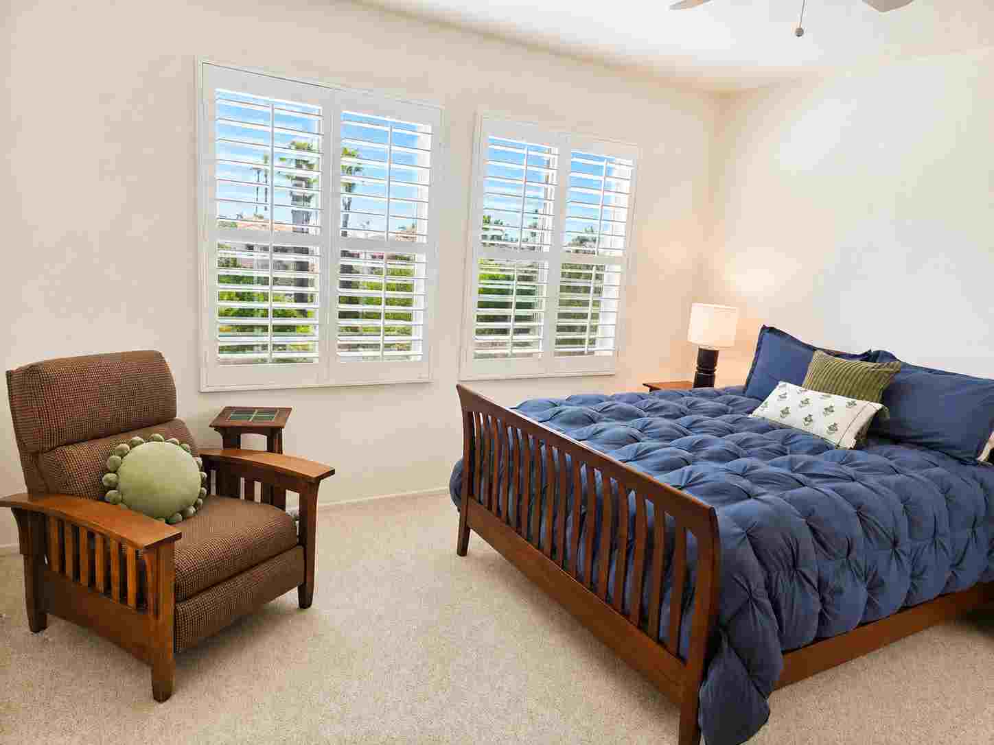 #672 – 2 Bed, 2 Bath Villa, 2-Car Garage – Views to Vista 2 Fairway & Hills  – Available May 2026 – Dec 2026