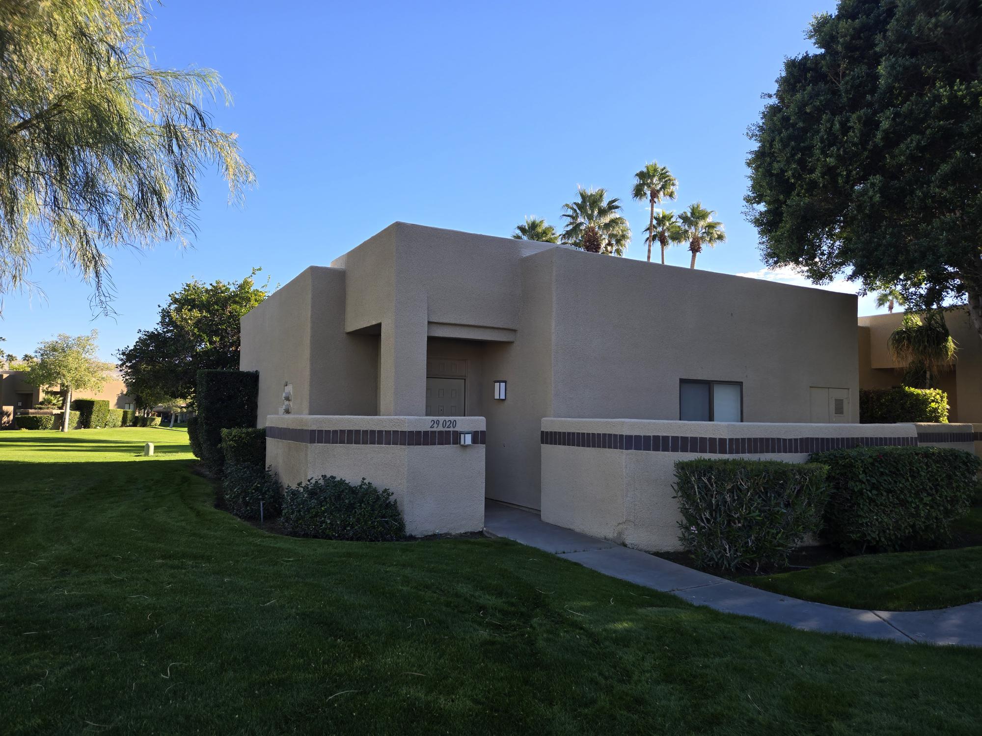 #020 – Remodeled with FABULOUS views – 2 Beds, 2 Bath Condo – AVAILABLE:  NOV-DEC 2026