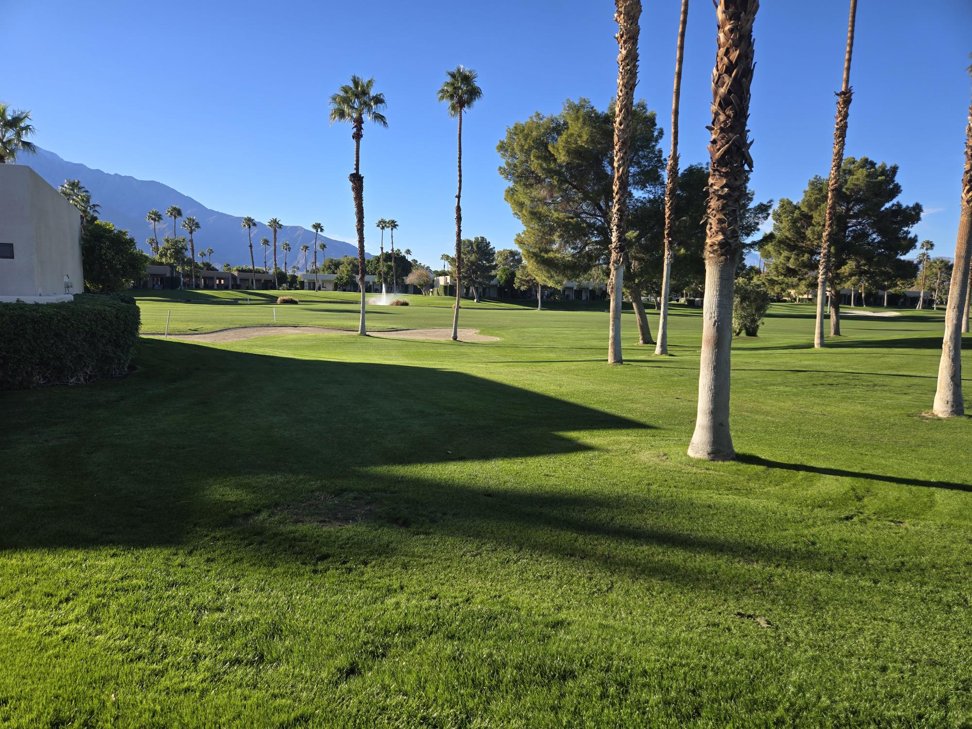 #923 – 3 BEDROOM, 2 BATH UPDATED CONDO WITH FANTASTIC VIEWS!  AVAILABLE JANUARY 2027 – PET FRIENDLY