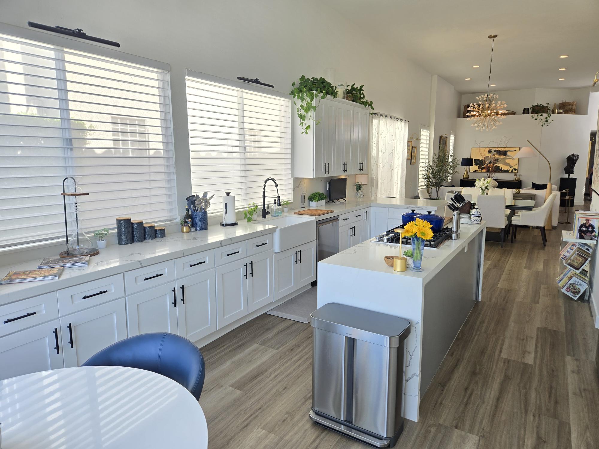 #750 – STUNNING EXECUTIVE VILLA RENTAL – 3 BEDS – 3 BATHS – EVERYTHING NEW!  AVAILABLE:  NOV-MARCH – PET FRIENDLY