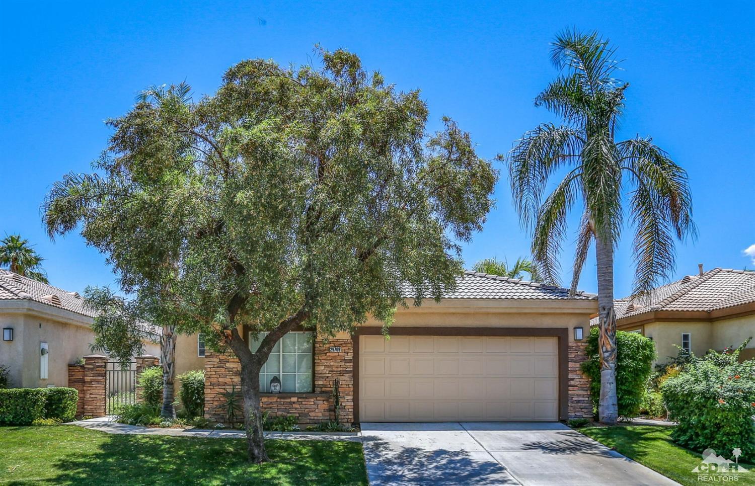 #709 – Amazing Pool/Spa Villa with 3-Bedrooms – 2.5 Baths – Southwest Facing – Available:  Nov and April