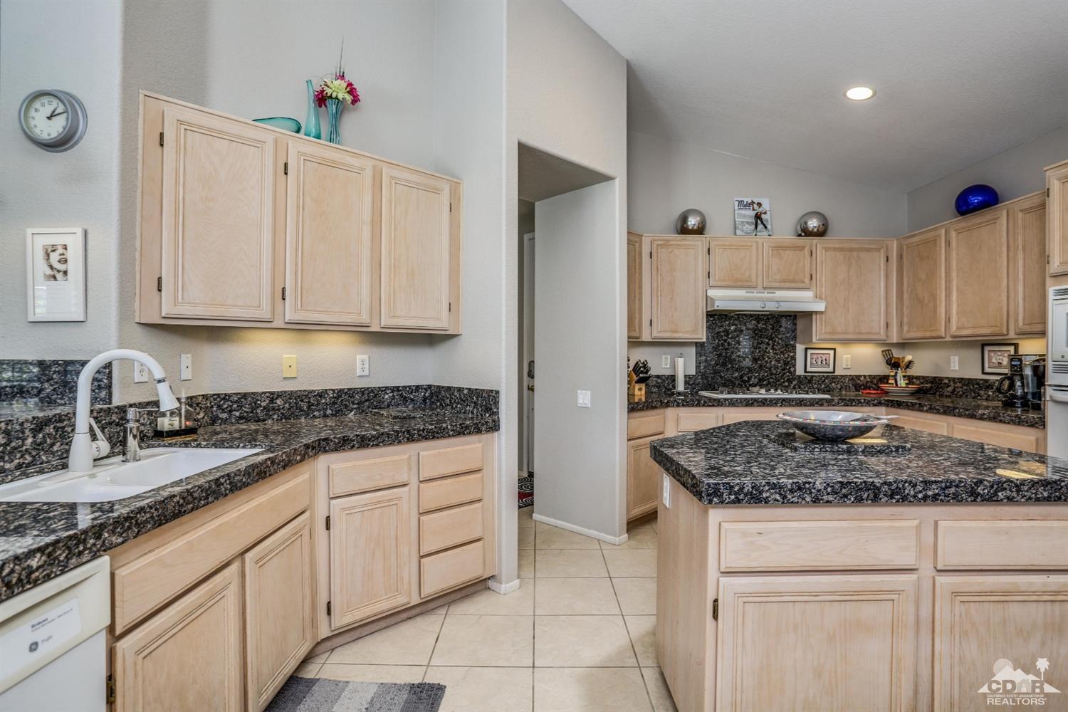 #709 – Amazing Pool/Spa Villa with 3-Bedrooms – 2.5 Baths – Southwest Facing – Available:  Nov and April