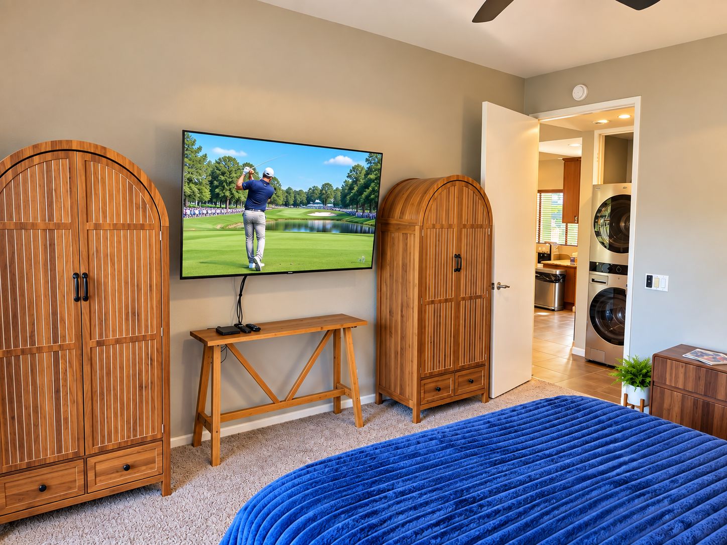 #488 – 2-BEDROOM W/ DINING ROOM or 3rd GUEST ROOM CONDO, REMODELED AND BEAUTIFUL – AVAILABLE:  JAN 2027